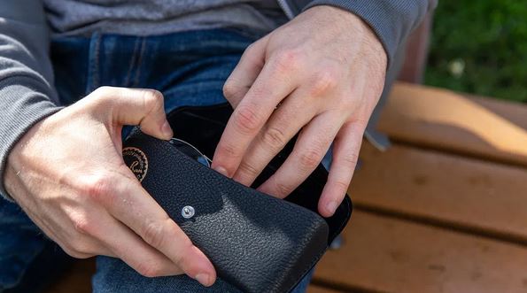 30 smart places for Apple AirTag placemen
